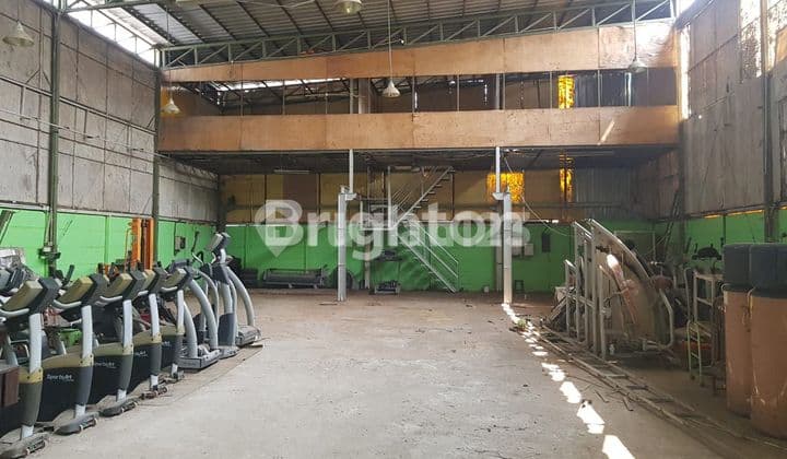 Dijual cepat Gudang Strategis di apit exit toll Cikupa Balaraja dan Toll baru BDS CBD Tangerang