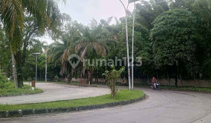 Tanah Dan Gedung Dijual /sewa 1,6hektar