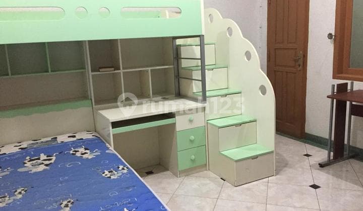 Nice House in Penggilingan with SHM (Certificate of Ownership)