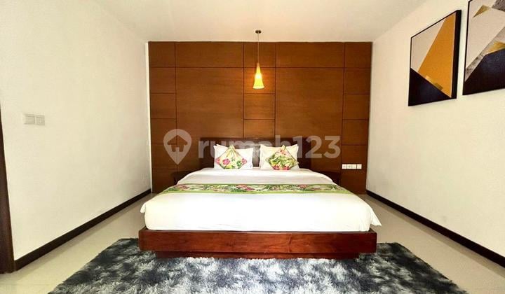 Villa Cantik Furnish 3 BR Ada Pool Luas 200m Umalas Badung