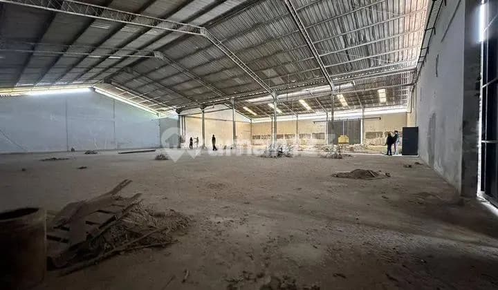 Semanan Warehouse, 2,000 sqm, Good SHM, Wide Access, Spacious Parking