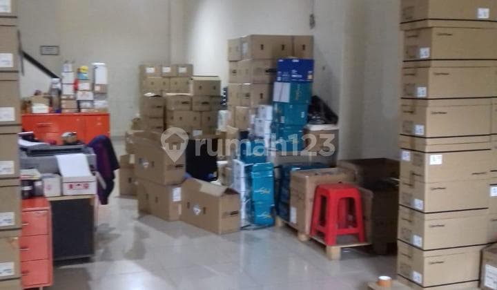 Ruko Mangga Dua 4 Lantai Bagus Siap Pakai 8x16