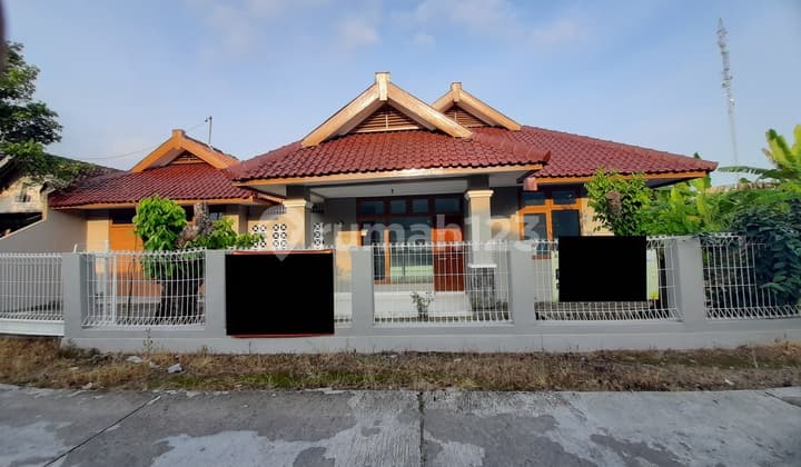 East House Casa Grande Housing Jogja
