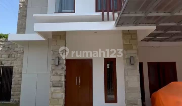 Rumah 2 Lantai Balecatur Gamping