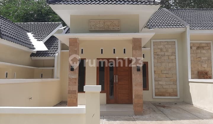 Rumah Baru Graha Sejati 5 Moyudan