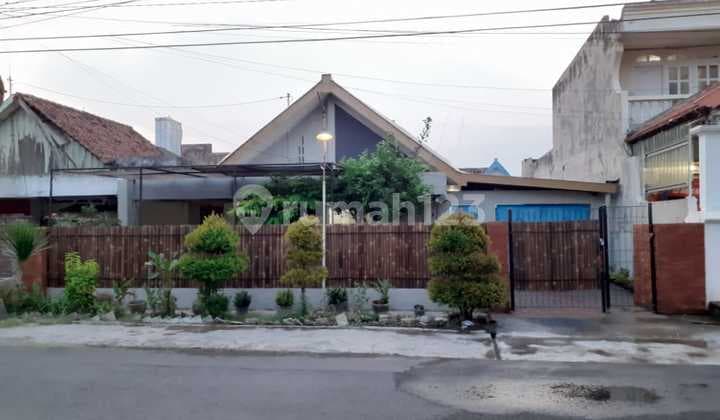FOR SALE RUMAH JARANG ADA DI TENGAH KOTA PUCANG SURABAYA LA 393