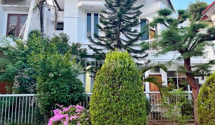 For Sale Rumah Cantik Mewah di Dharmahusada Surabaya Kota Hw 04