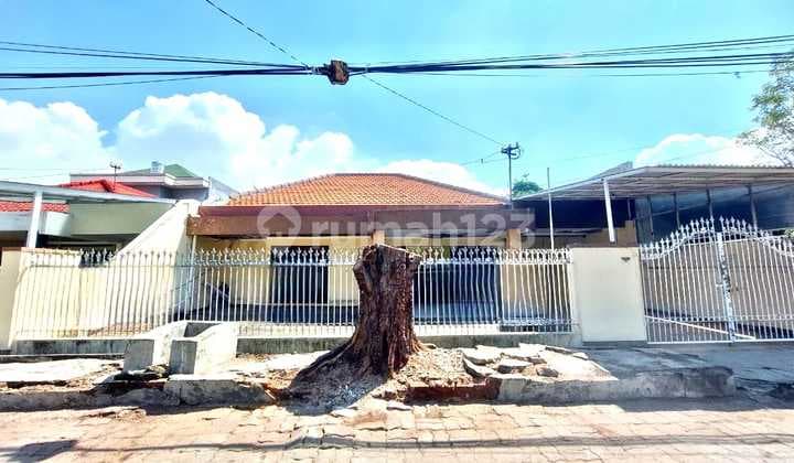 For Sale Rumah 1 Lantai Strategis di Dharmahusada Surabaya Kota Safe 144