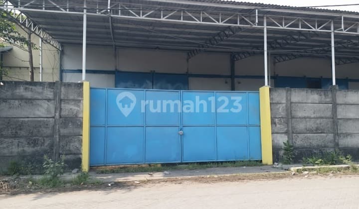 For Rent Gudang Siap Pakai di Osowilangun Surabaya Tw 05