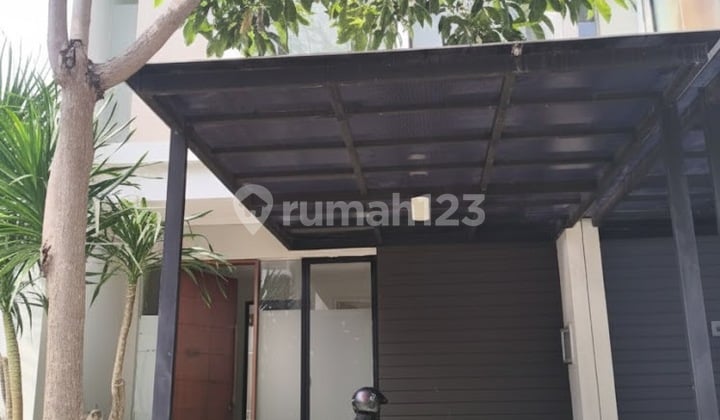 FOR RENT RUMAH SIAP HUNI DI NORTHWEST CITRALAND SURABAYA KOTA MA 423