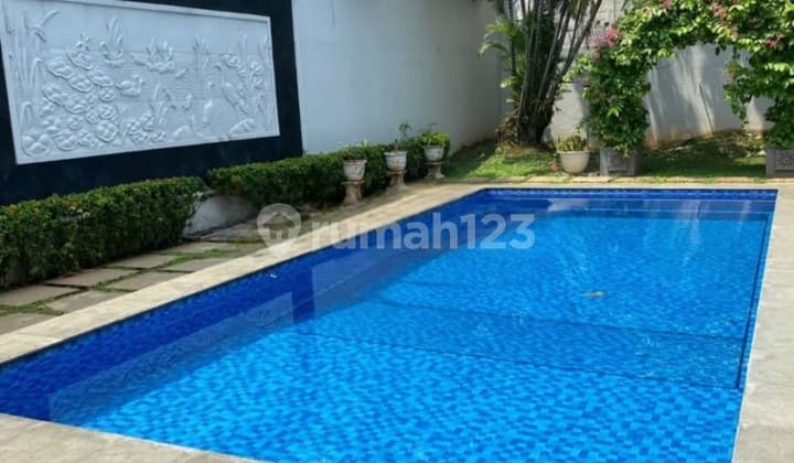 Rumah Mewah Kebayoran Baru, Murah, 690 M2, Modern Minimalis, Bagus, Kolam Renang Cantik, Hadap Utara