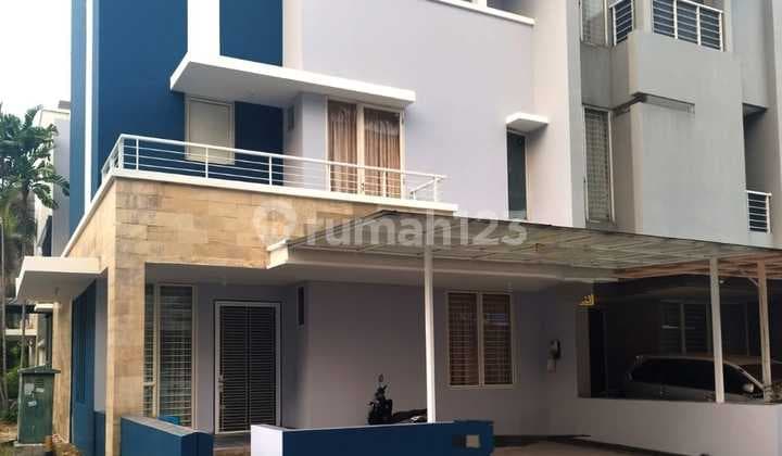 Grisenda House PIK, Hook, 3 Floors, Nice, South Facing