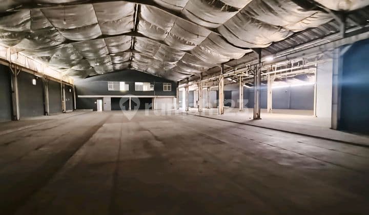 Kapok Kamal Warehouse, Cheap, Good, Ngantong, 3727 M2, Office, Dormitory, 40 Ft Container, Ready to Use