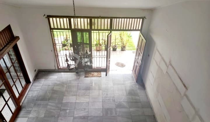 Puri Indah House, 360 M2, Great Strategic Location, Main Road