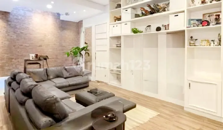 Rumah Puri Mansion, Dekat Puri Indah, Permata Buana, 8x15, Full Furnish, Hadap Utara, Shm