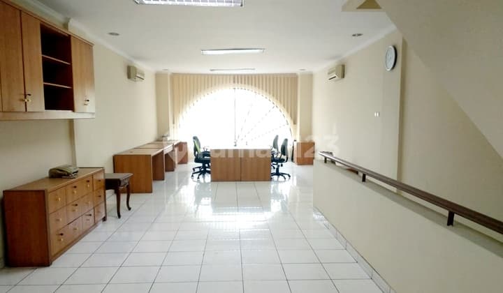 Ruko Puri Indah, Full Furnish, Bagus, Cocok Kantor, Bank, Money Changer, Klinik, Apotek, Salon, Kursus