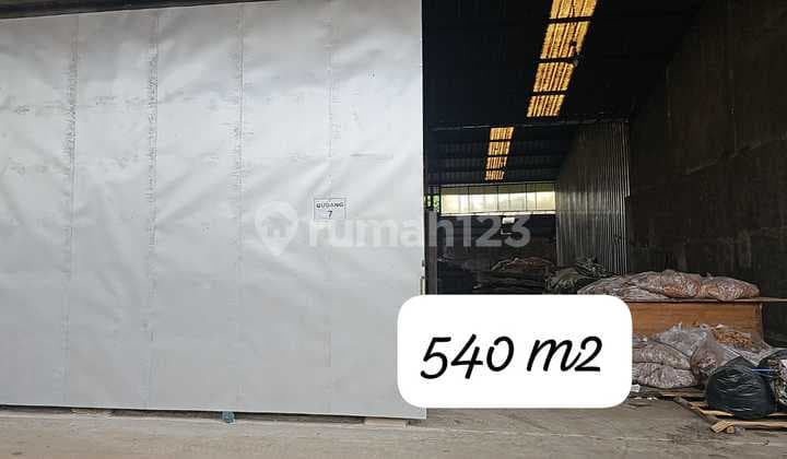 Disewa 5 Gudang Beda Ukuran