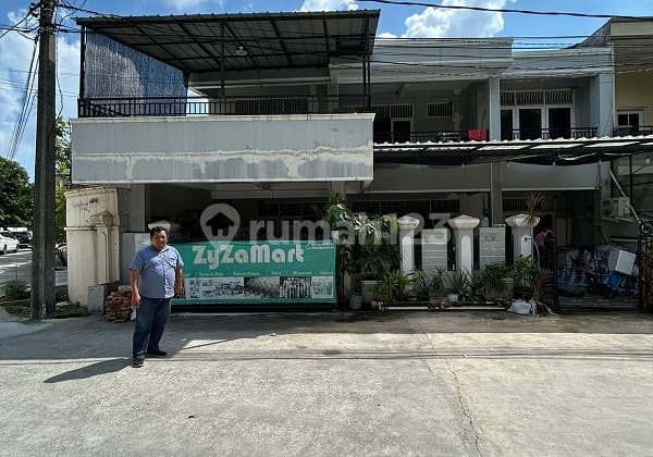 Rumah Cocok Buat Kos Atau Hunian. Selangkah Dari Jalan Raya Letjen Suprapto. di Jl. Raya Sumur Batu c/36, Kelurahan Cempaka Baru, Kemayoran, Kota Jakarta Pusat, DKI Jakarta, Indonesia, Cempaka Putih