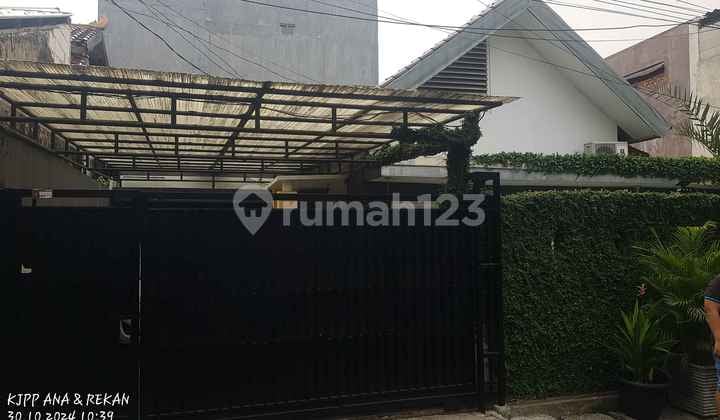 Rumah Pusat Kota Jakarta. di Jl. Harapan Mulia I, Harapan Mulya, Kemayoran, Kota Jakarta Pusat