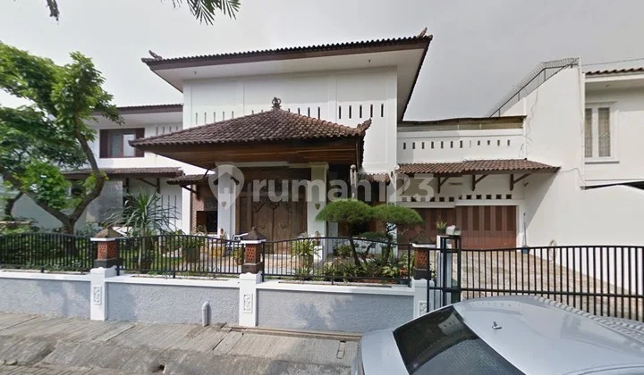 Hanya 900meter Dari Jalan Raya Rempoa Pahlawan. Di Jl. Flamboyan Pesona Blok E3, Rempoa, Ciputat Timur, Kota Tangerang Selatan, Banten, Indonesia, 15412, Rempoa