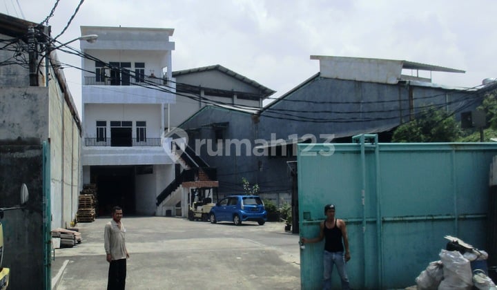 di KOMPLEK PERGUDANGAN MULTIGUNA 3 in 1, PERGUDANGAN PANTAI INDAH DADAP BLOK BI, NO. 09, KEL. DADAP, KEC. KOSAMBI, KAB. TANGERANG, Dadap