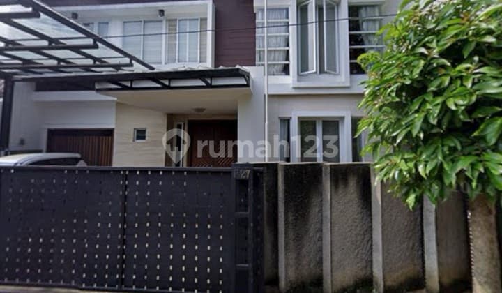 Belakang Mrt Lebak Bulus. Di Jl. Soka Lestari, Kelurahan Lebak Bulus, Cilandak, Kota Jakarta Selatan, Dki Jakarta, Indonesia, Lebak Bulus