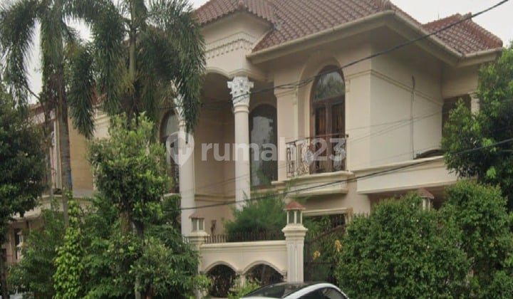 Di Rumah Mewah Terawat. Perumahan Jaka Permai, Jl. Cendana 2 No.15 , Kelurahan Jakasampurna, Kecamatan Bekasi Barat, Kota Bekasi, Jaka Permai