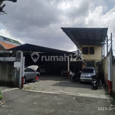 Belakang Burger King. Masuk Pinggir Jalan Panjang, Tanah Luas, Jalan Jamhari ,Gang H. Jamhari, Kelurahan Kebon Jeruk, Kecamatan Kebon Jeruk, Kota Jakarta Barat, Kebon Jeruk