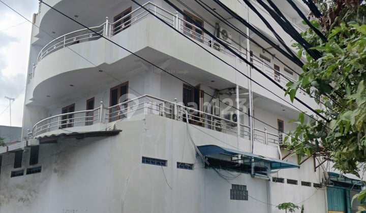 di AUTO CUAN. RUMAH KOS BESAR. Jl. Teluk Gong Indah Blok S No. 65, Kelurahan Pejagalan, Kecamatan Penjaringan, Kota Administrasi Jakarta Utara, Penjaringan