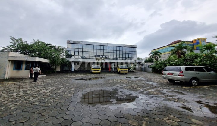 Beli Pasti Untung. Sebelah Showroom Byd. Dekat Raden Inten, Dekat Depo Bangunan Kalimalangcocok Buat Showroom Mobil, Supermarket, Ruko2 Perkantoran. Wilayah Komersial Aktif. Jl. Inspeksi Kalimalang, Duren Sawit, Duren Sawit, Jakarta Timur