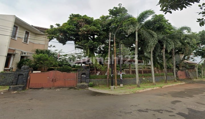 di Rumah luas dan asri. Jl. Kucica I, Blok JG 4, No. 22, RT. 003 RW. 011, Kel. Pondok Pucung, Kec. Pondok Aren, Kota Tangerang Selatan, Bintaro