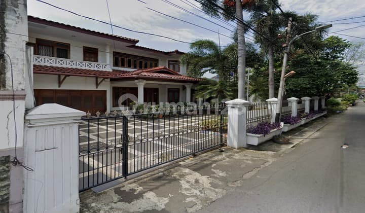 Hanya 2 Menit ke MRT Haji Nawi. Jl. H. Syahrin No.36, Kel. Gandaria Utara, Kec. Kebayoran Baru, Kota Jakarta Selatan, Radio Dalam