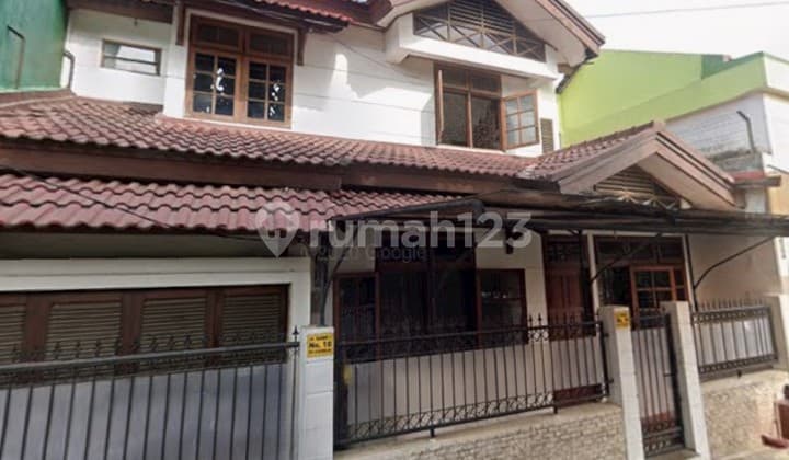 Rumah Selangkah Dari Tiptop Rawamangun. Di Jl. Sawo I, Rawamangun, Pulogadung, Kota Jakarta Timur, Dki Jakarta, Indonesia, 13220, Rawamangun