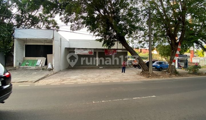 250 Meter Dari Lippo Mall Puri Indah. Sebelah Ftl Gym. Cocok Buat Gudang Kantor Cafe Kosan Atau Reddorz. Di Jl. Kembang Kerep, Kembangan Selatan, Kembangan, Kota Jakarta Barat, Dki Jakarta, Indonesia, 11610, Puri Indah