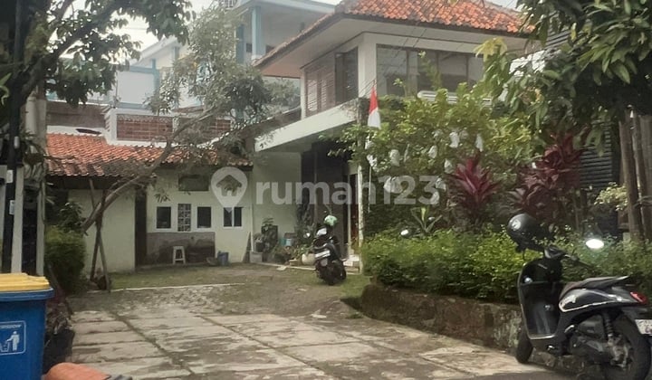 Rumah Luas Asri Di@perumahan Kampoeng Ubud, Pisangan, Ciputat Timur, Kota Tangerang Selatan, Banten, Indonesia, 15419, Cireundeu