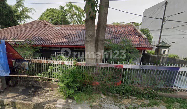 Hanya 500 Meter Ke Raya Pasar Minggu. Cocok Buat Kantor Ruko Cafe Reddorz Klinik. Di Jl. H. Samali , Kalibata, Pancoran, Kota Jakarta Selatan, Dki Jakarta, Indonesia, 12740, Pancoran