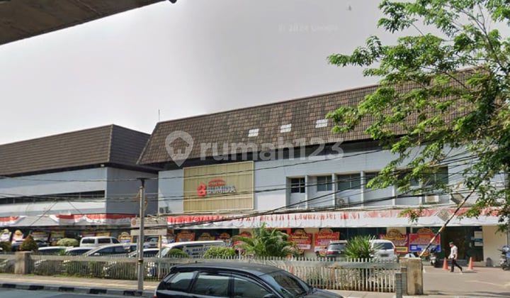 di Gedung AJB BUMIPUTERA. Jl. Wolter Monginsidi No. 84. Petogogan, Kec. Kebayoran Baru, Kotamadya Jakarta Selatan, Senopati