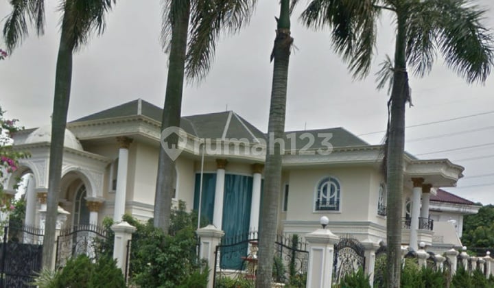 Rumah Mewah Hoek. Puri Cinere Di Jalan Maribaya Perumahan Puri Cinere Pangkalanjati, Cinere, Kota Depok, Jawa Barat, Indonesia, 16513, Cinere