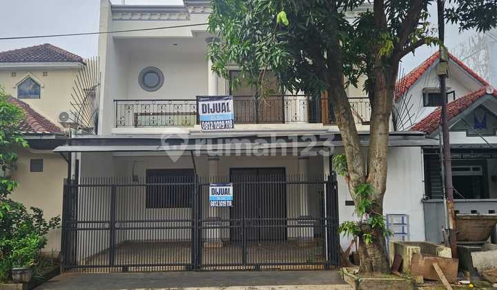 Rumah Minimalis Modern, Perumahan Anggrek Loka Blok B01 No.20, Paku Jaya, Serpong Utara, Kota Tangerang Selatan, Banten, Indonesia, 15324, Graha Raya Rumah
