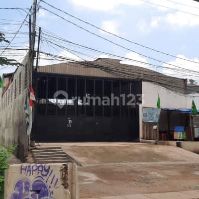 di Cocok Gudang pabrik. Jl. Raya Bekasi No. 19, RT. 003 RW. 005, Kelurahan Cakung Barat, Kecamatan Cakung, Kotamadya Jakarta Timur, Cakung