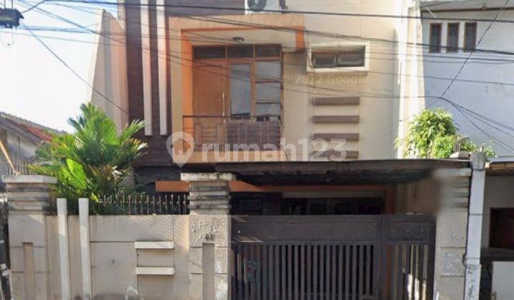 Rumah Sangat Stretegis Selangkah Dari Senayan. Di Jl. Ff, Sukabumi Selatan, Kebon Jeruk, Kota Jakarta Barat