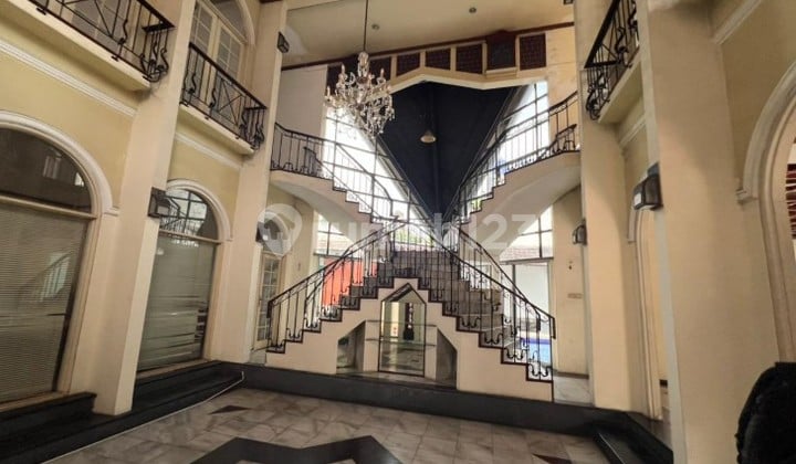 Cocok Buat Segala Ruang Usaha. Pinggir Jalan Raya Antasari. di Jl. Pangeran Antasari No.12a, Cilandak Barat, Cilandak, Kota Jakarta Selatan, Dki Jakarta, Indonesia, 12430, Antasari