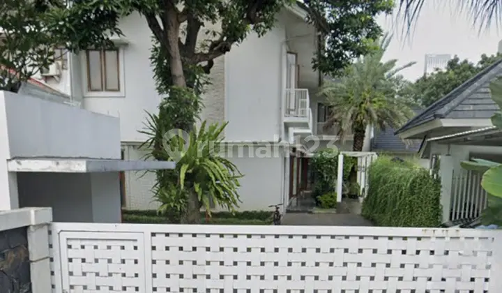 Rumah Luas Mewah Hanya 150 Meter Dari Jalan Raya Tb Simatupang. Di Jl. H. Subuh, Jl. Haji Subuh, Cilandak Timur, Pasar Minggu, Kota Jakarta Selatan, Dki Jakarta, Indonesia, 12560, Cilandak