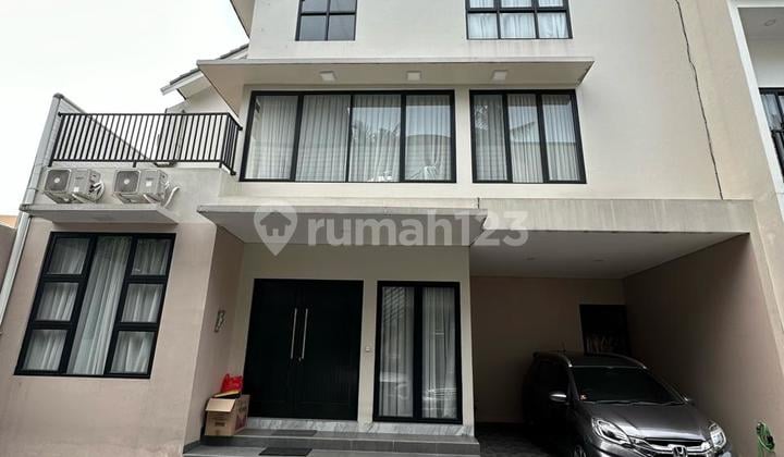 Cluster Mewah 2 Lantai di Kalisari Jakarta Timur