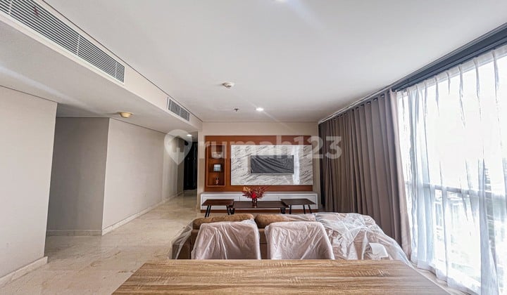 Apartemen Ciputra World Jakarta 2+1 Bed Room