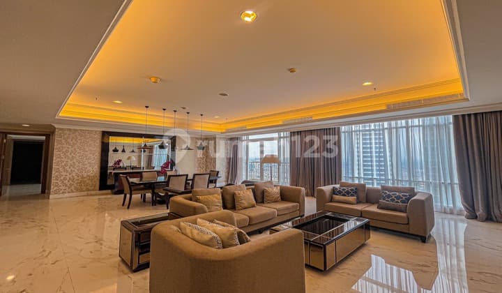 Apartemen Botanica 4 Bed Room Furnished Private Lift