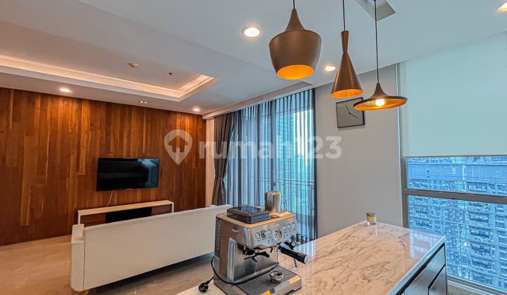 Modern Apartemen Residence 8 @Senopati 3bedroom