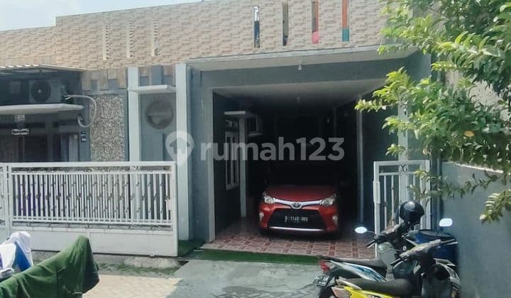 Rumah di jual siap huni 2lantai Cipondoh Tangerang