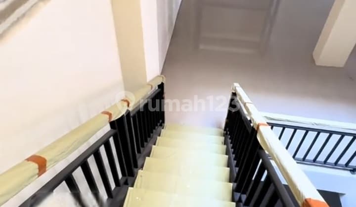 Disewakan.gudang Baru 4 LT Bojong Indah