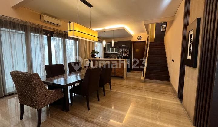 Rumah Gede Dimensi 20x22 Carport Muat 4 Mobil Di The Green Bsd